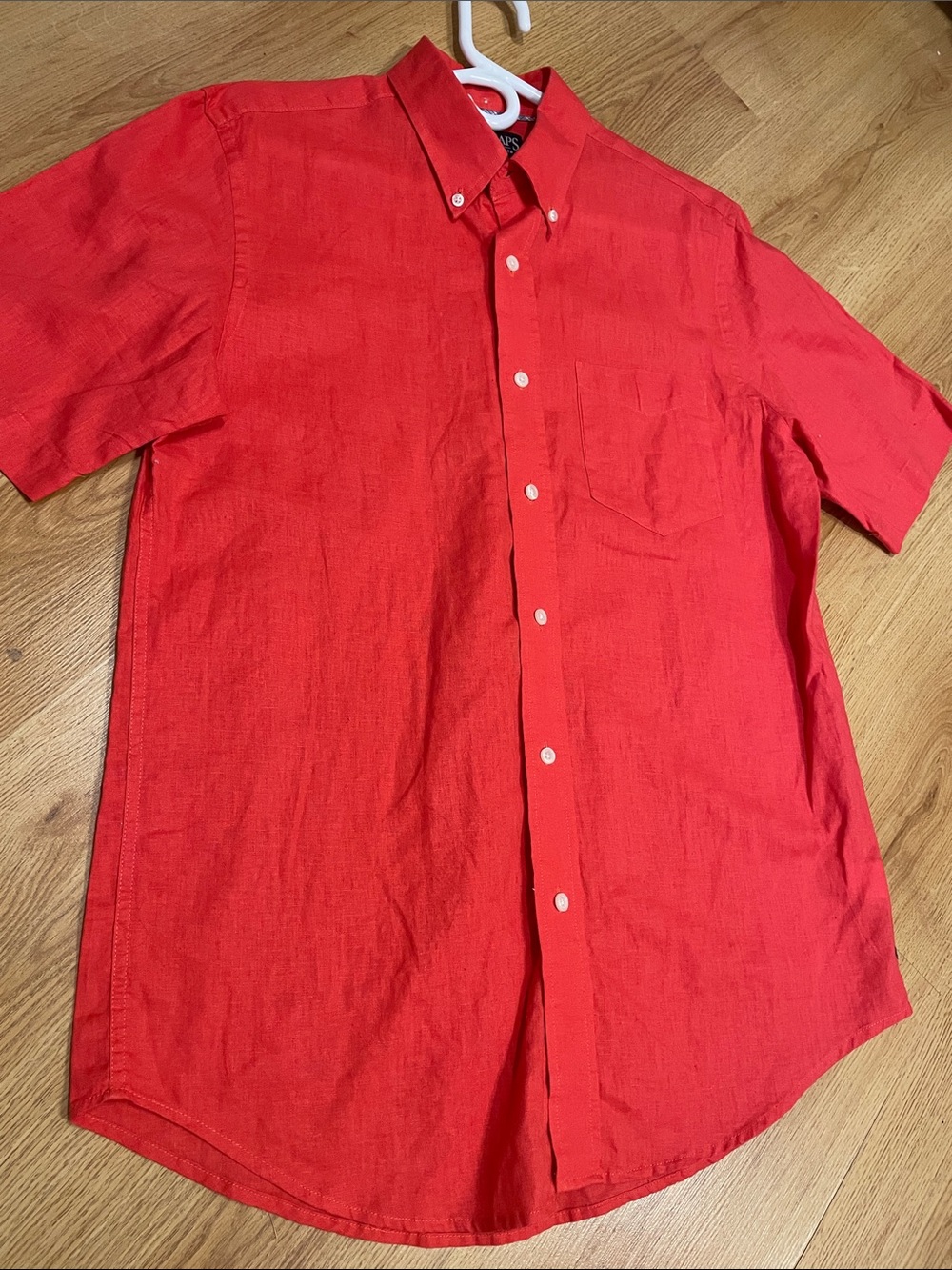 Chaps Men’s Bright Red Short-Sleeve Button-Down Shirt